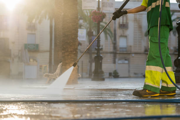 Best Gas Station Cleaning  in Fairwood, WA